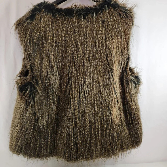 Regal Faux Fur Brown Vest w/ Hat Womens 2XL NWT - Picture 10 of 15